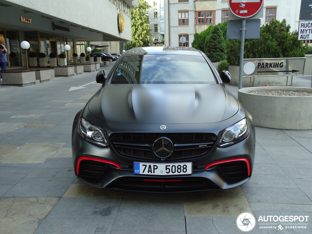 Mercedes-AMG E 63 S W213 Edition 1