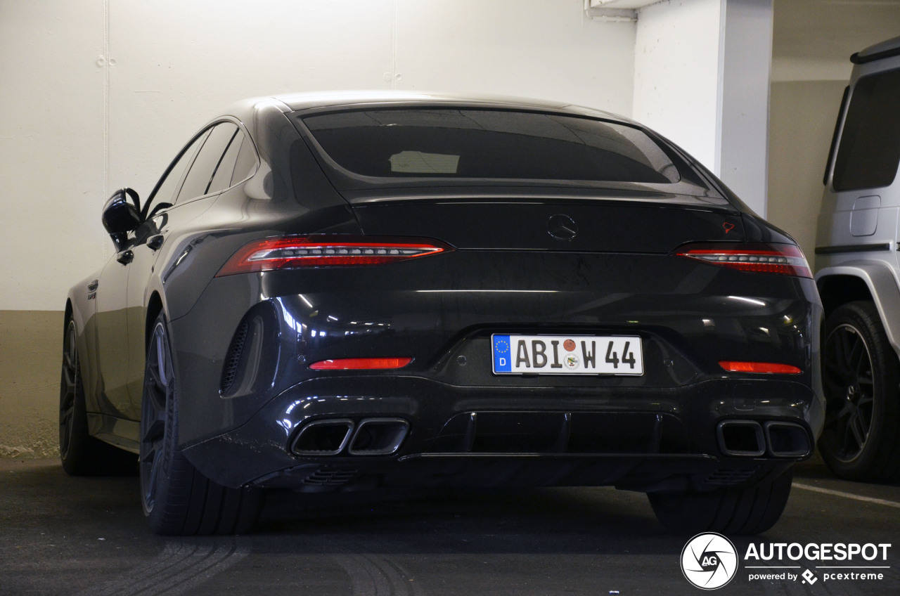 Mercedes-AMG GT 63 S X290