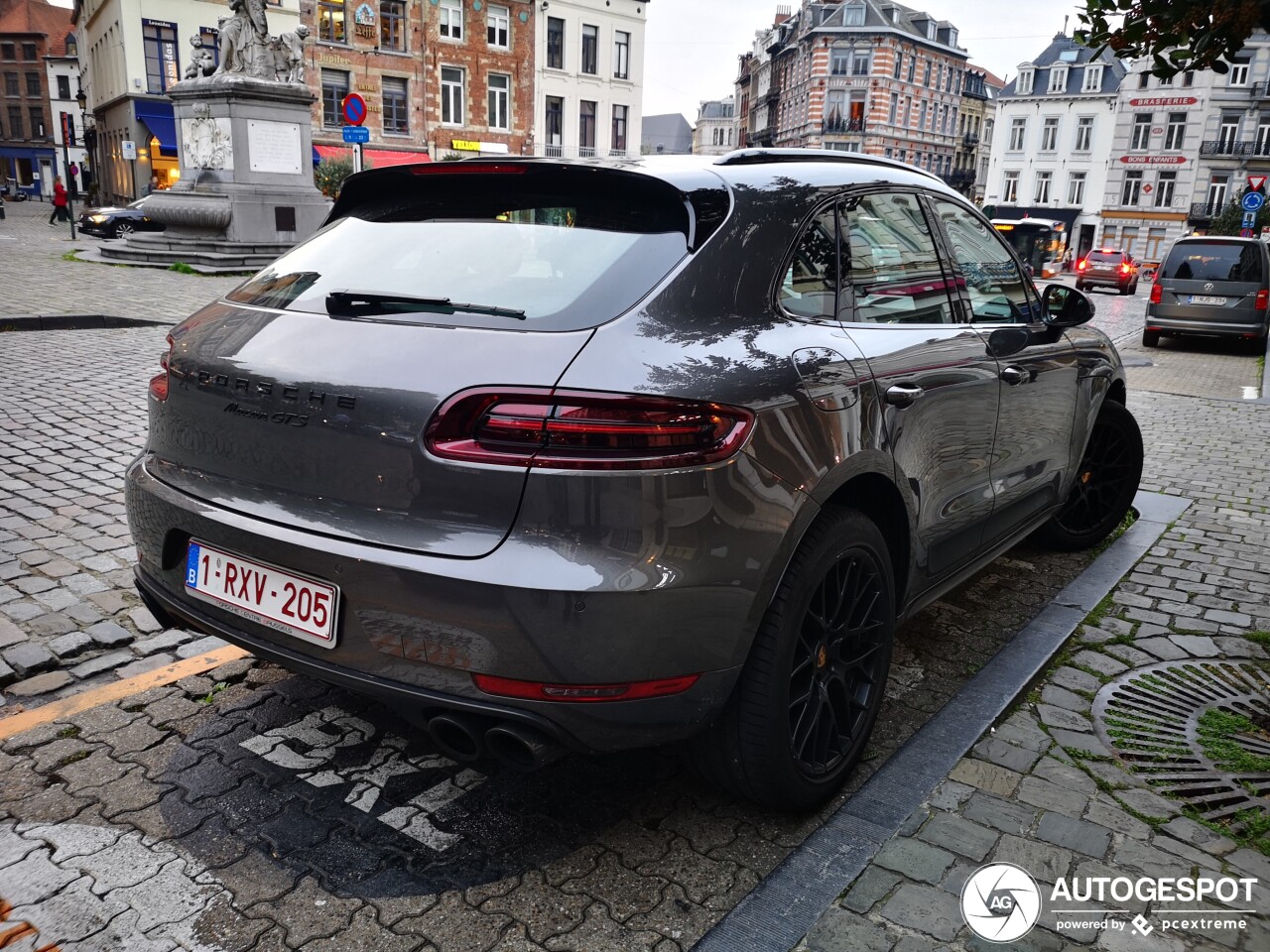 Porsche 95B Macan GTS