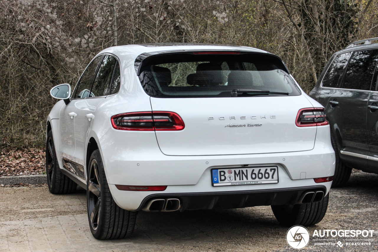 Porsche 95B Macan Turbo