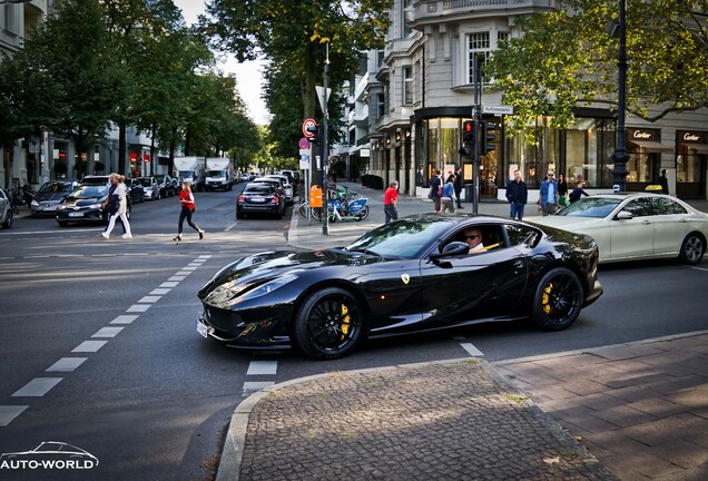 Ferrari 812 Superfast