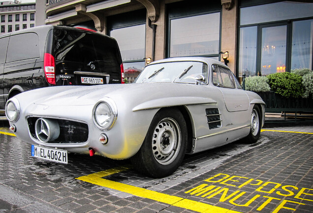 Mercedes-Benz 300SL Gullwing