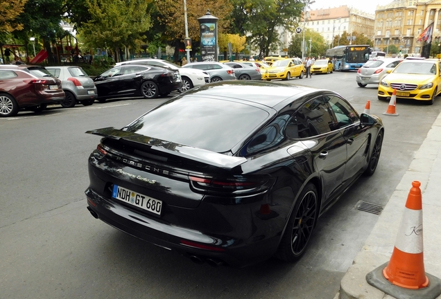 Porsche 971 Panamera Turbo S E-Hybrid