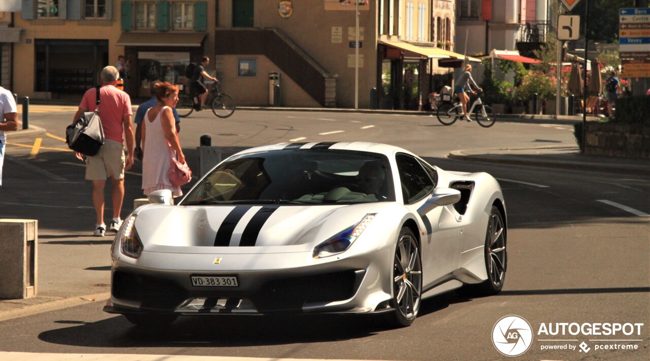 Ferrari 488 Pista