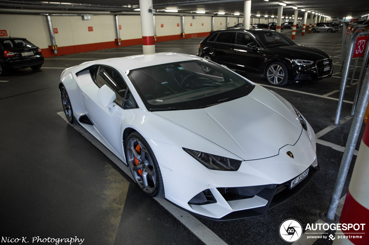 Lamborghini Huracán LP640-4 EVO