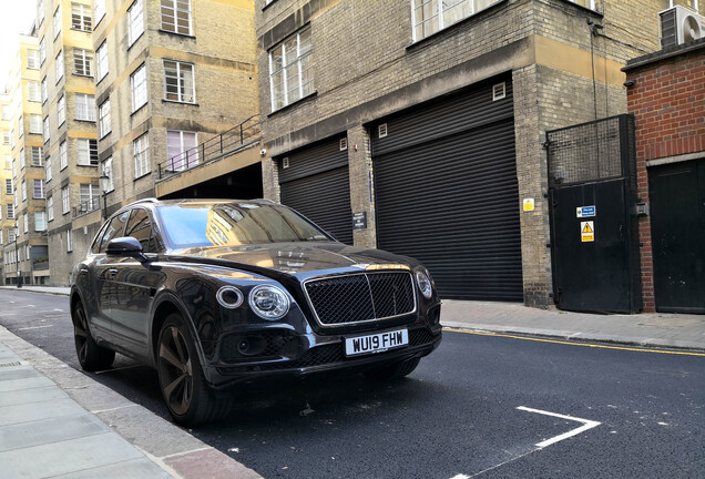 Bentley Bentayga V8