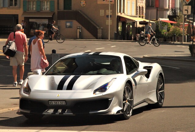 Ferrari 488 Pista