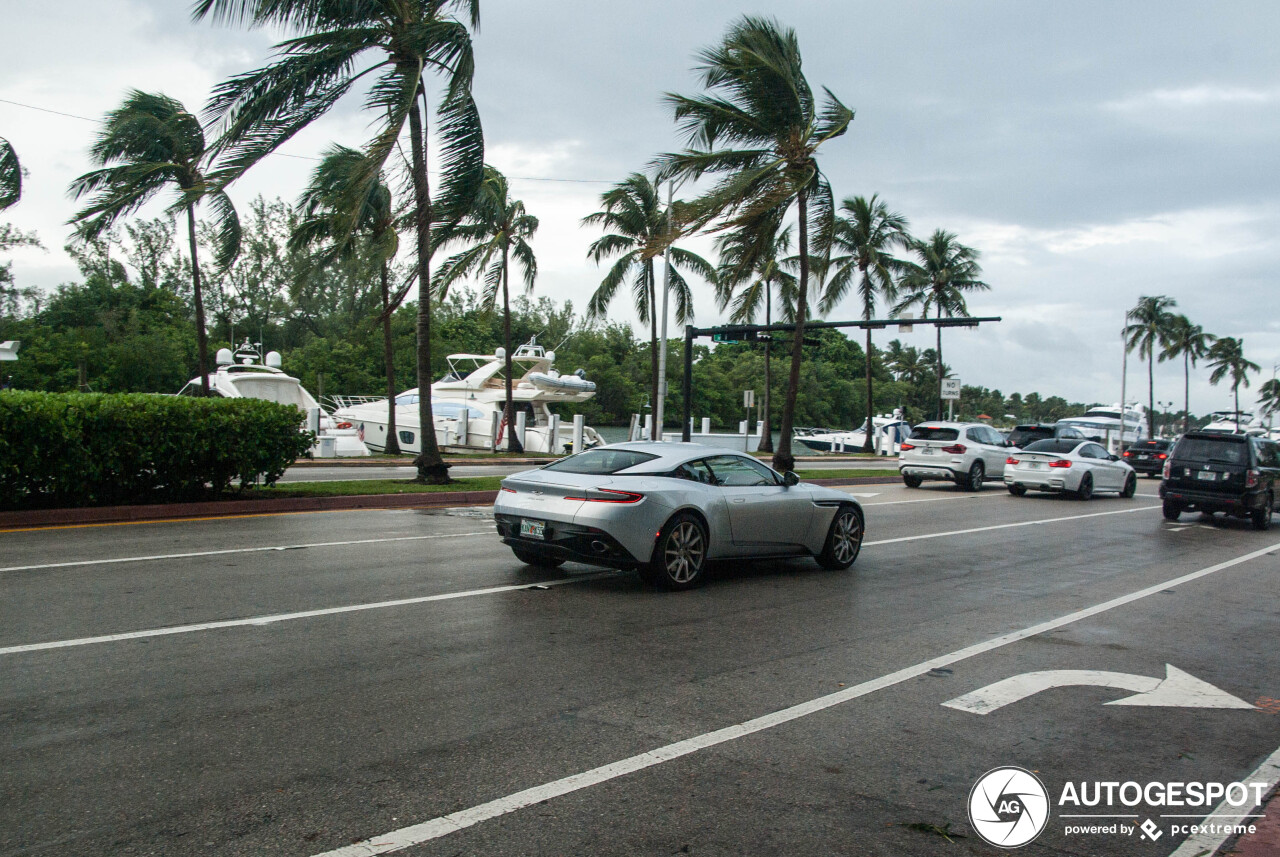 Aston Martin DB11 V8