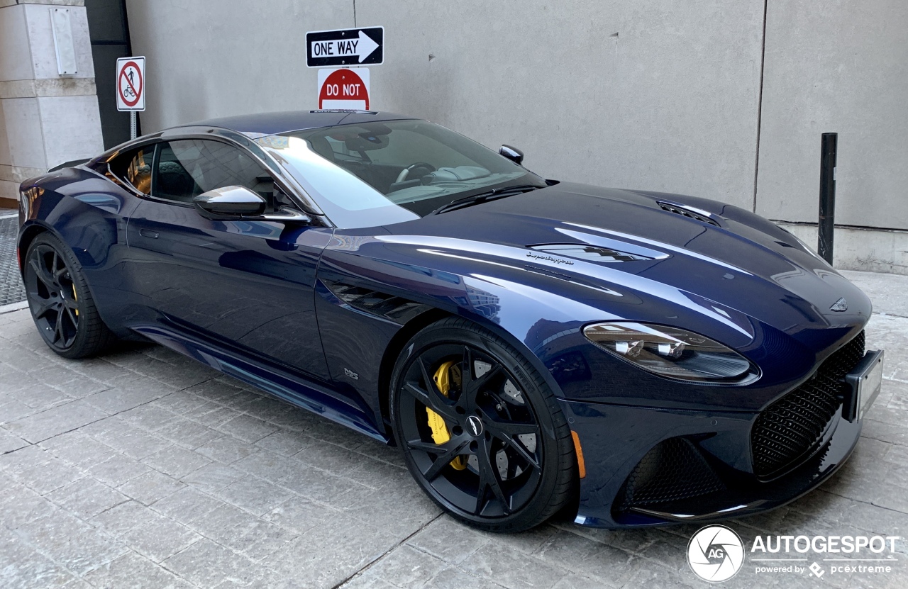 Aston Martin DBS Superleggera