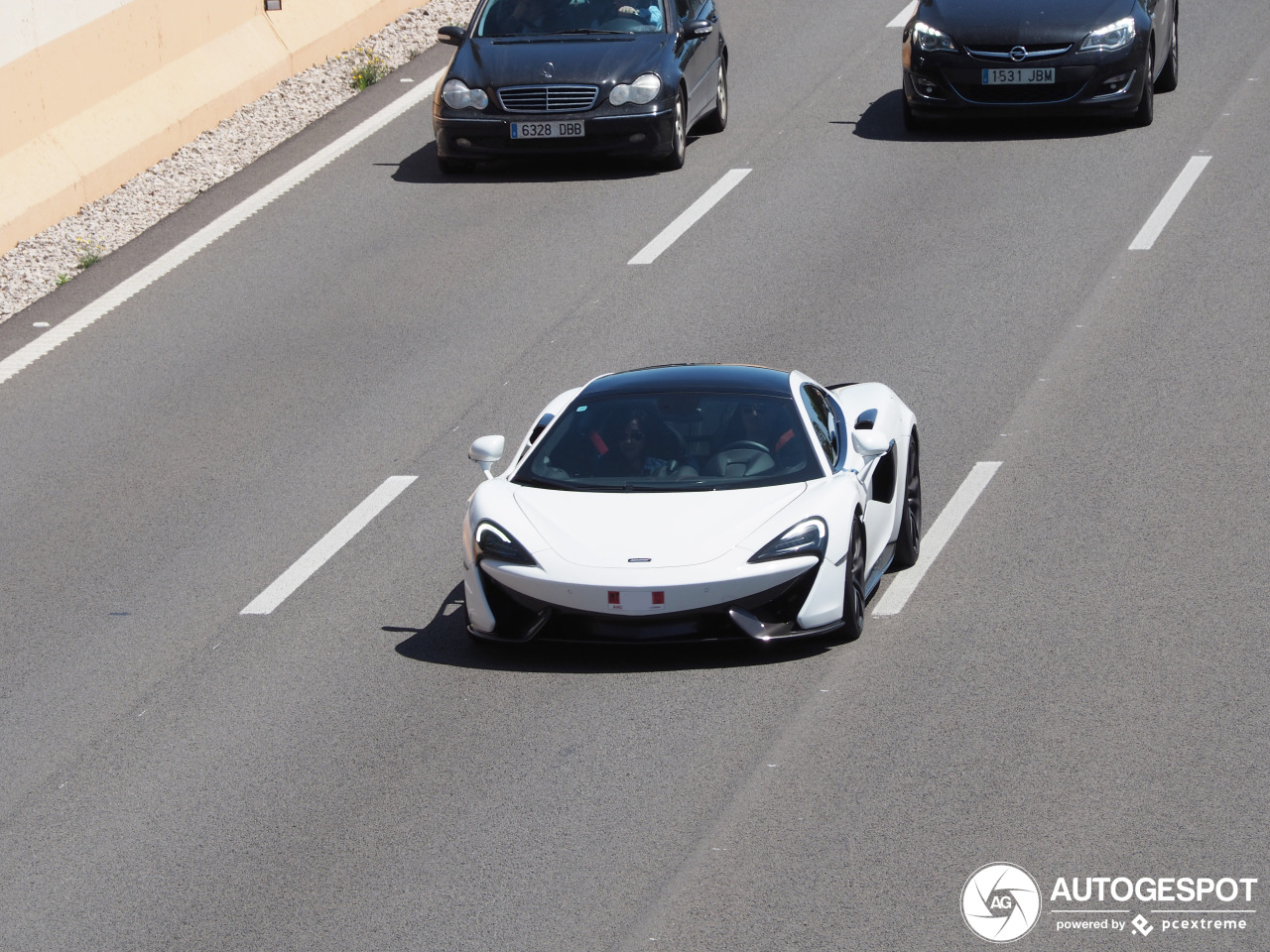 McLaren 570GT