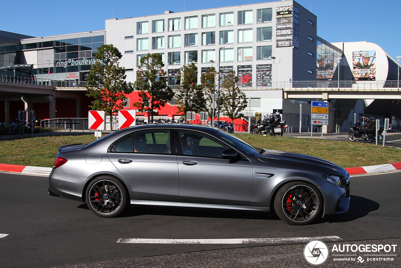 Mercedes-AMG E 63 S W213