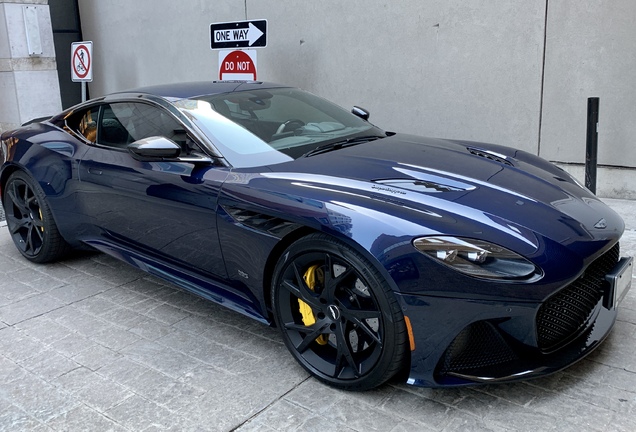 Aston Martin DBS Superleggera