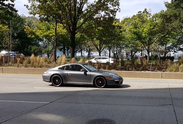 Porsche 997 Carrera 4 GTS