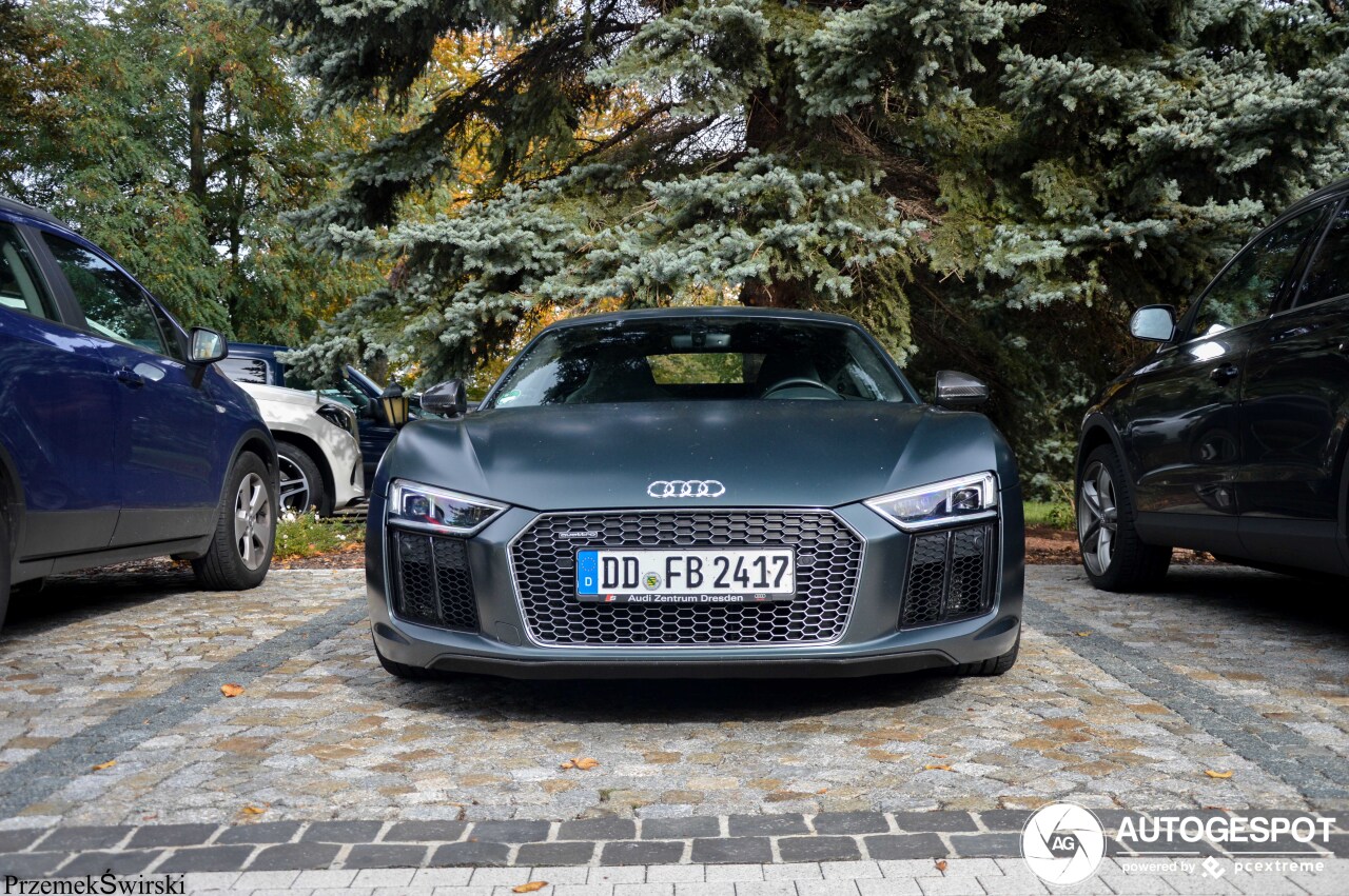 Audi R8 V10 Plus 2015