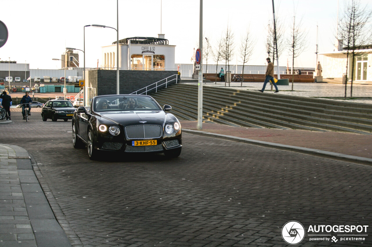 Bentley Continental GTC V8