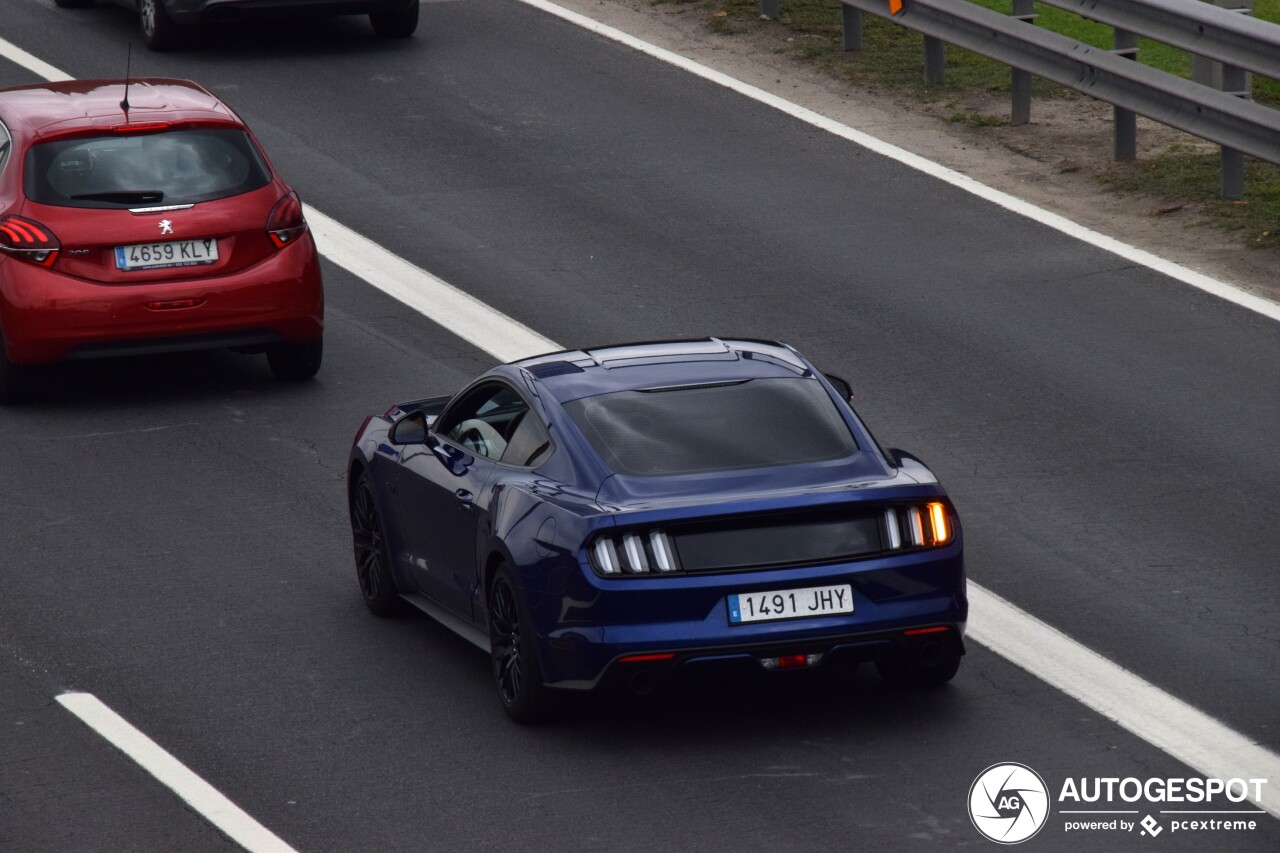 Ford Mustang GT 2015