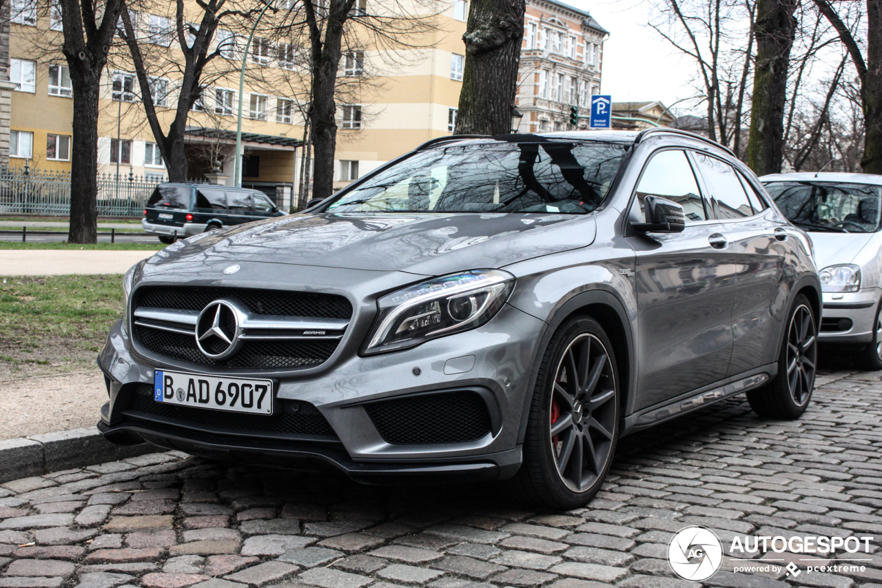 Mercedes-AMG GLA 45 X156