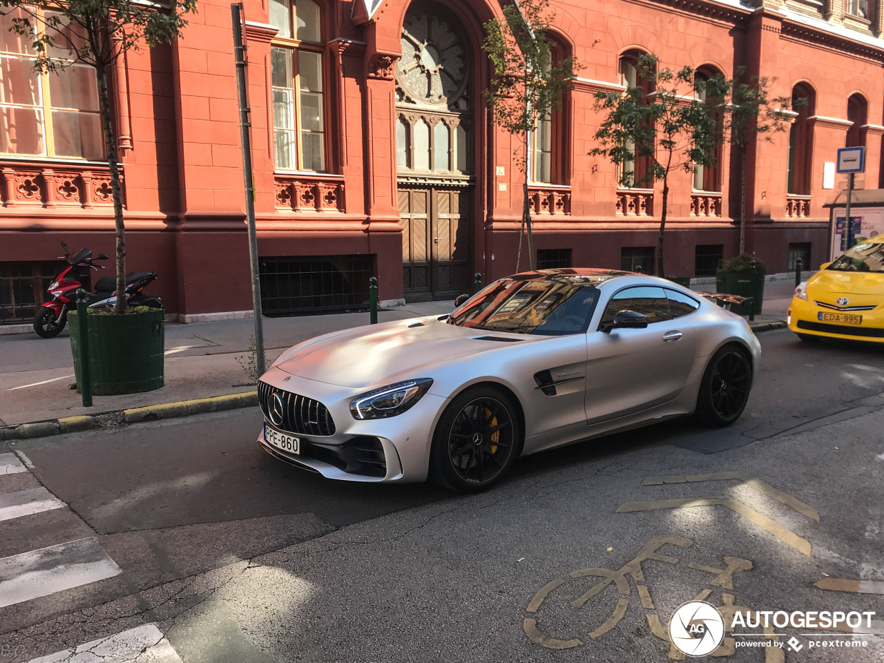 Mercedes-AMG GT R C190