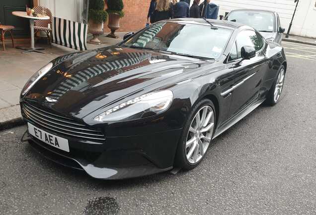 Aston Martin Vanquish 2013