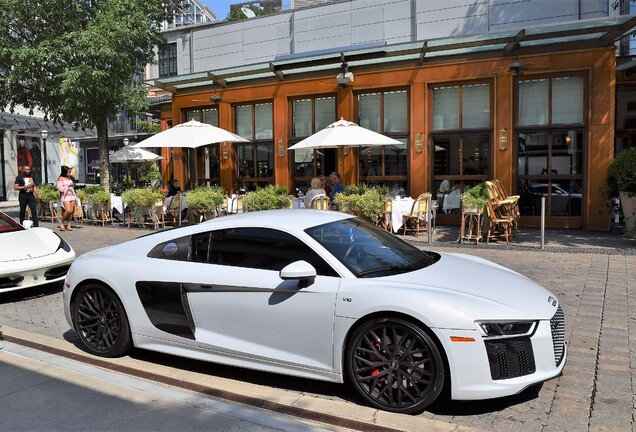 Audi R8 V10 2015