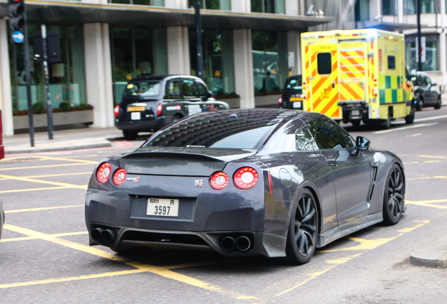 Nissan GT-R AMS Performance Alpha 10