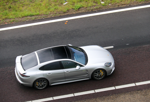 Porsche 971 Panamera Turbo S E-Hybrid