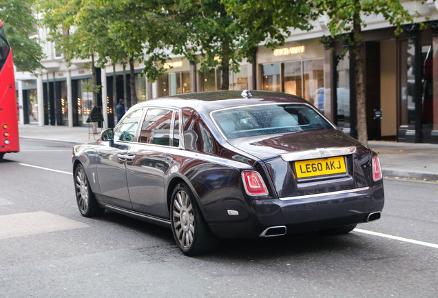 Rolls-Royce Phantom VIII EWB