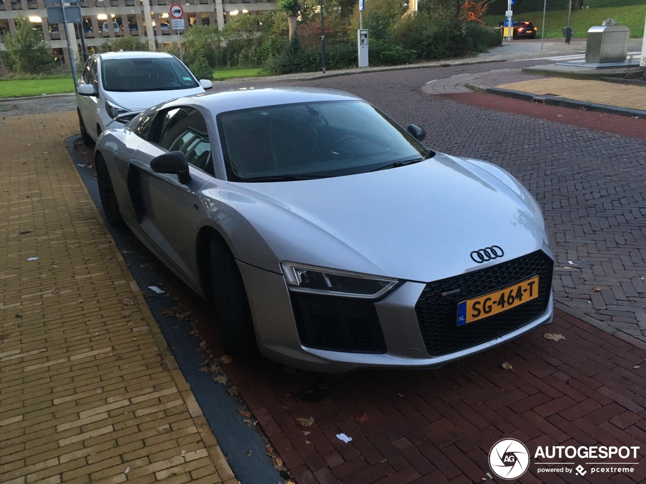 Audi R8 V10 Plus 2015