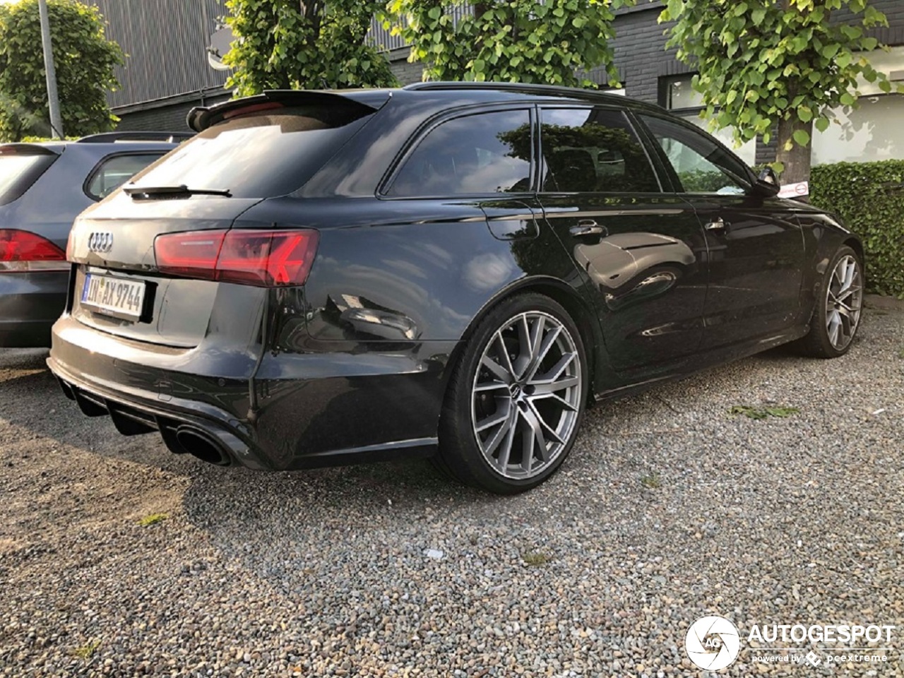 Audi RS6 Avant C7 2015