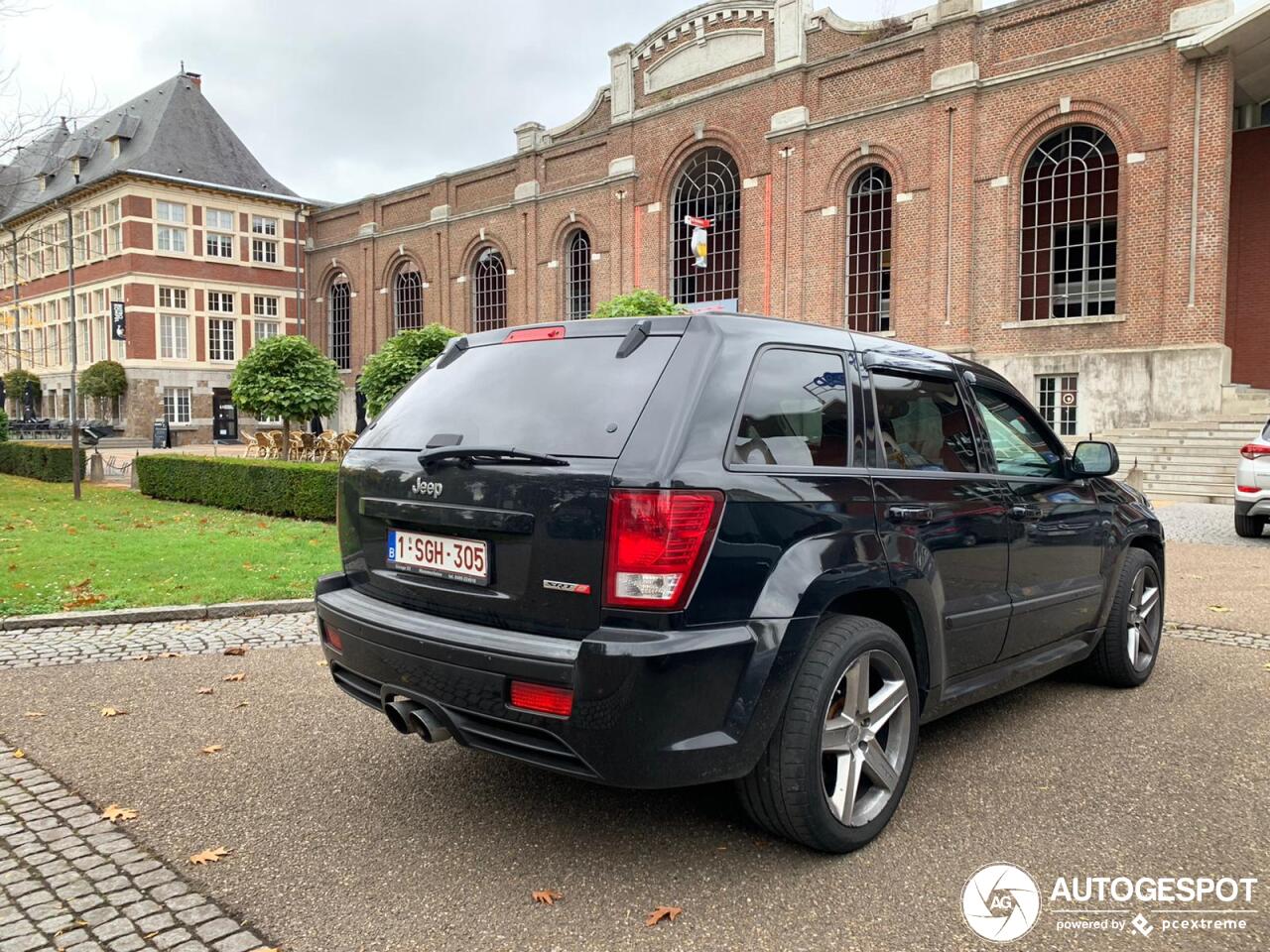 Jeep Grand Cherokee SRT-8 2005