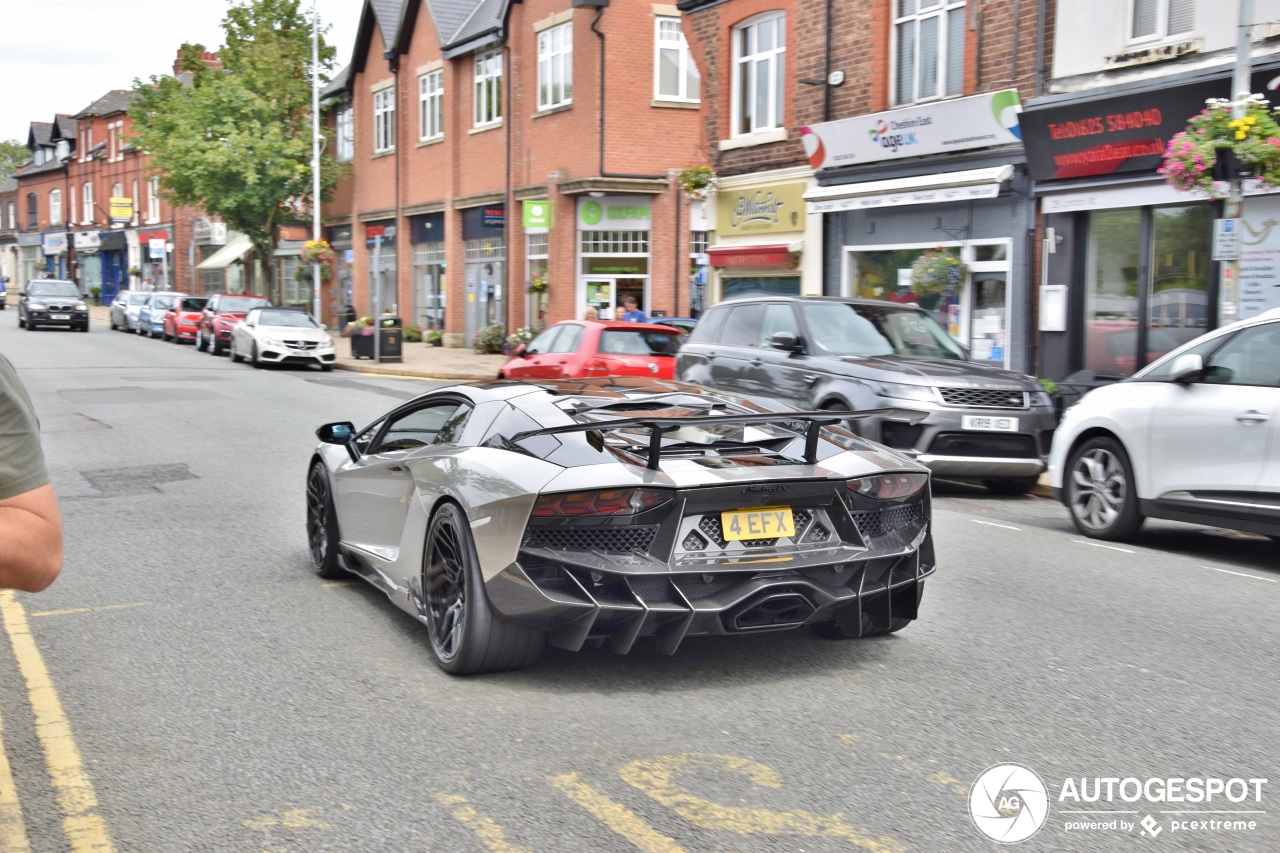 Lamborghini Aventador S LP740-4 Onyx Design