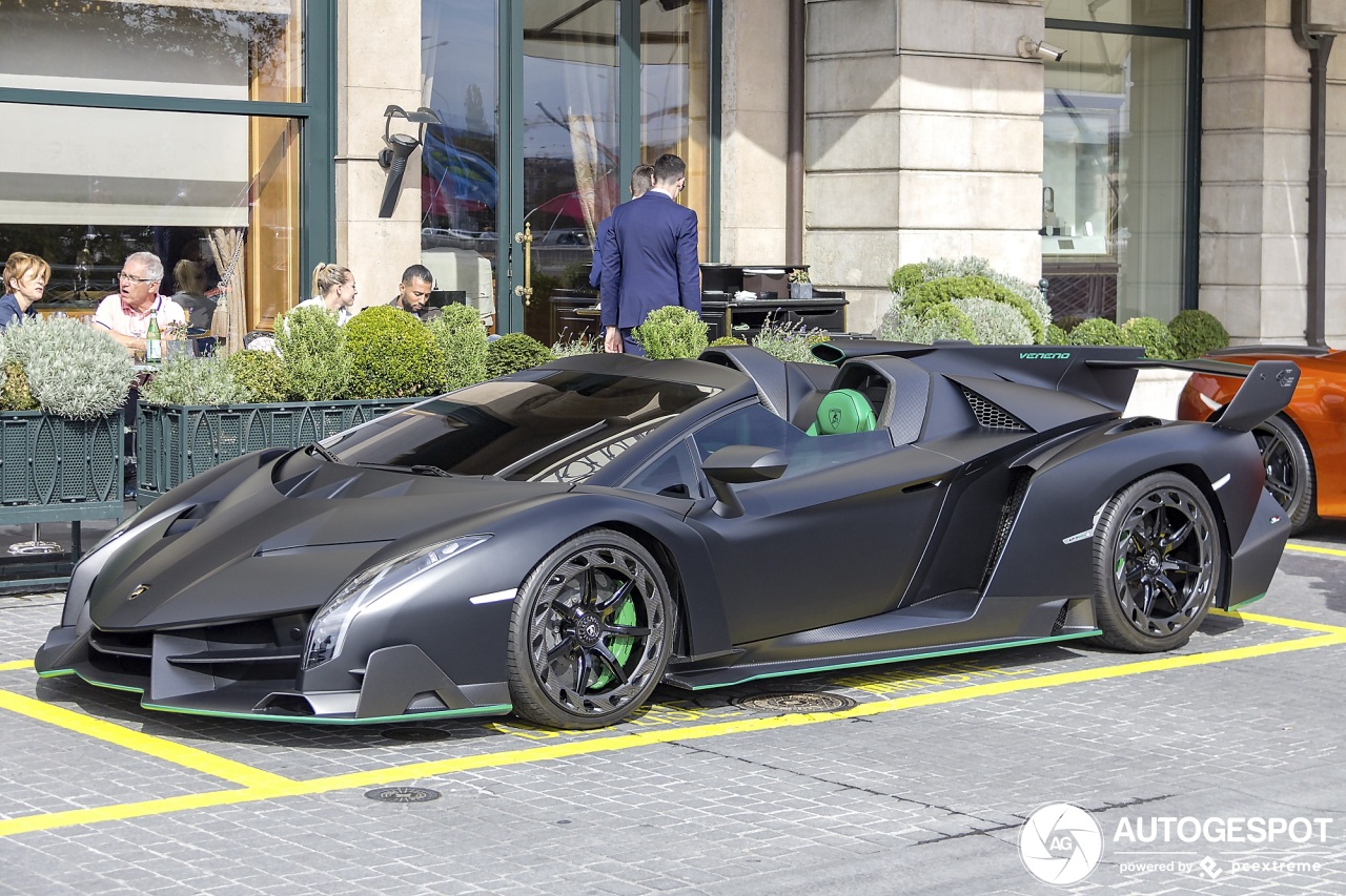 Lamborghini Veneno LP750-4 Roadster