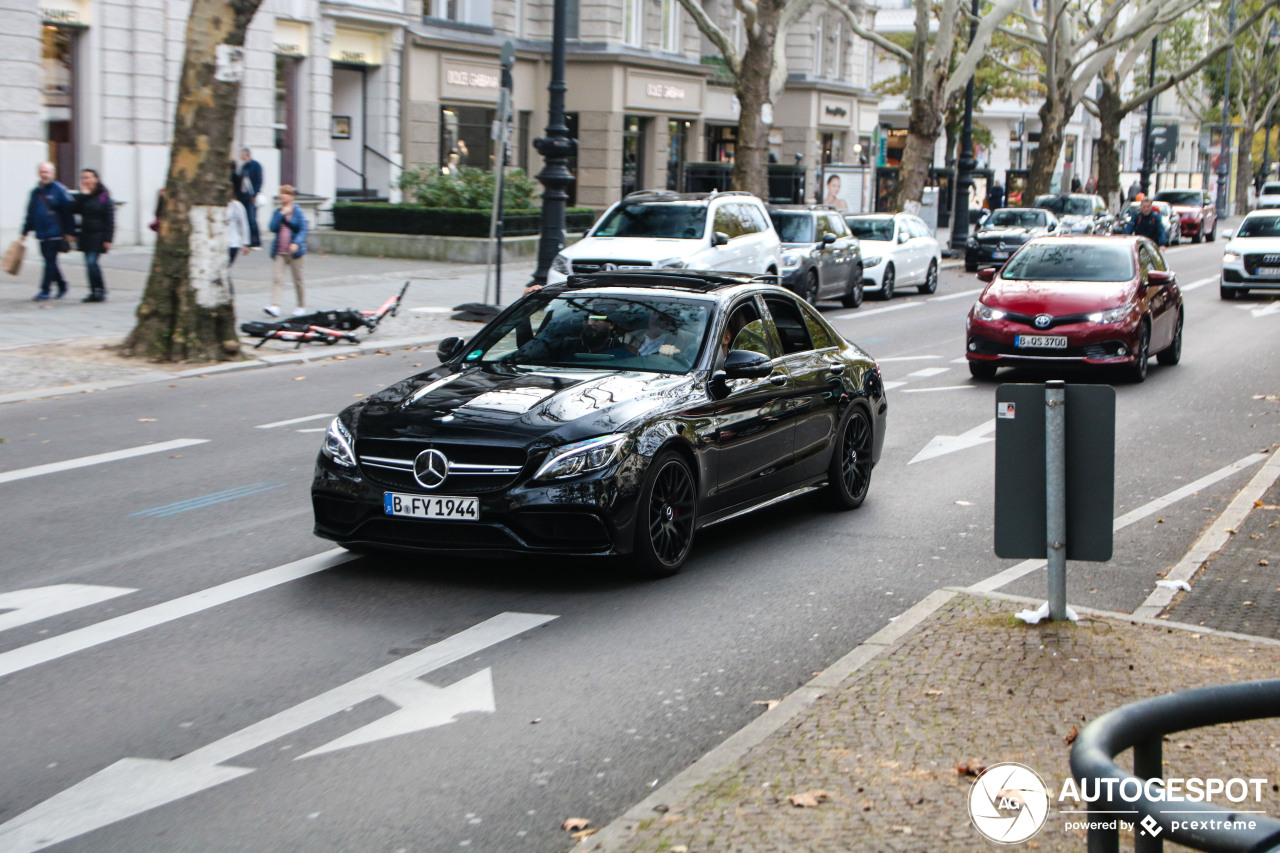 Mercedes-AMG C 63 S W205