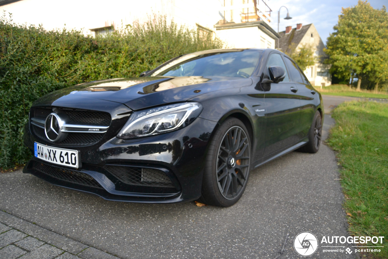 Mercedes-AMG C 63 S W205