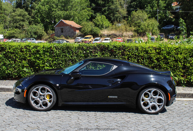 Alfa Romeo 4C Coupé