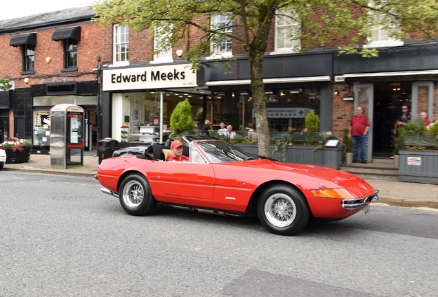 Ferrari 365 GTS/4 Daytona