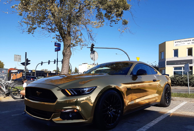 Ford Mustang GT 2015