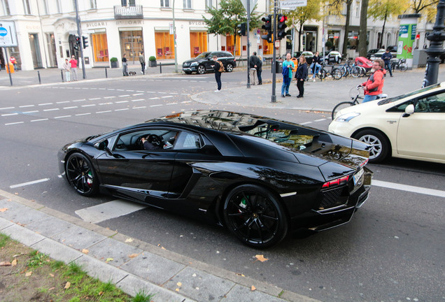 Lamborghini Aventador LP700-4