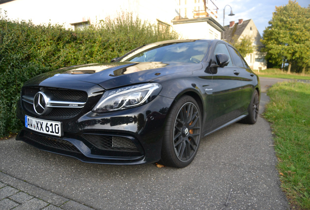 Mercedes-AMG C 63 S W205