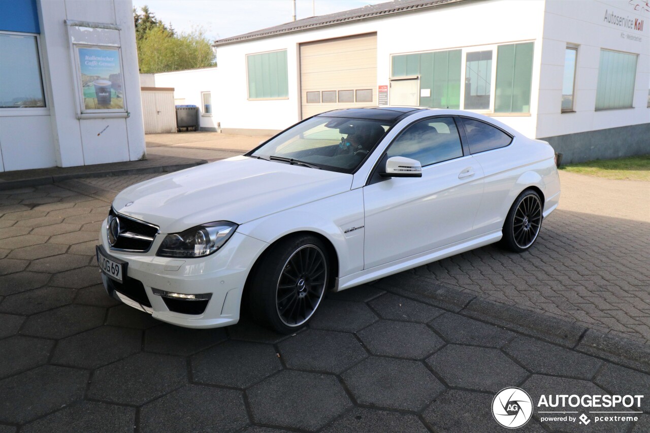 Mercedes-Benz C 63 AMG Coupé