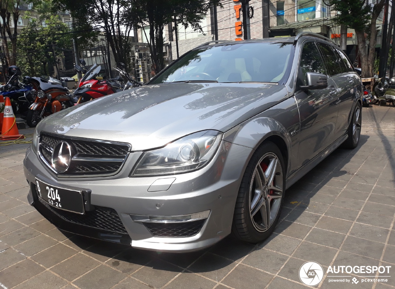 Mercedes-Benz C 63 AMG Estate 2012