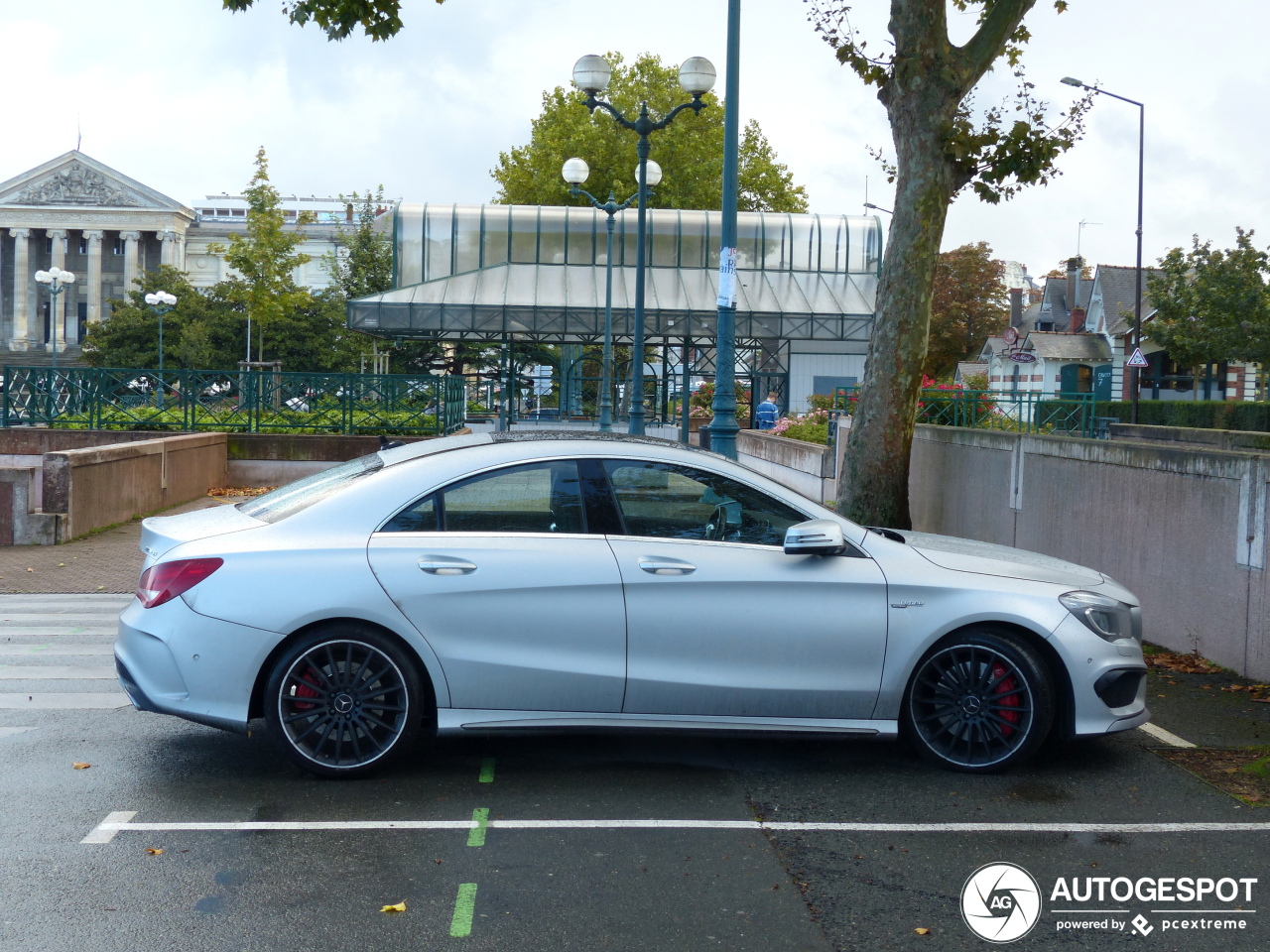 Mercedes-Benz CLA 45 AMG C117