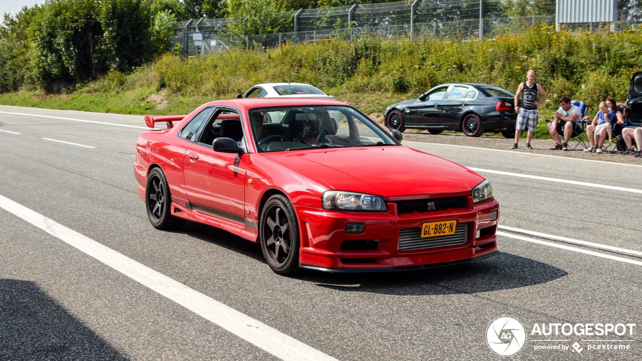 Nissan Skyline R34