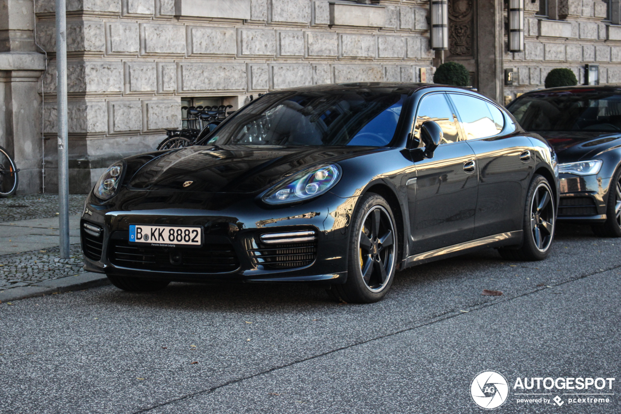 Porsche 970 Panamera Turbo S Executive MkII