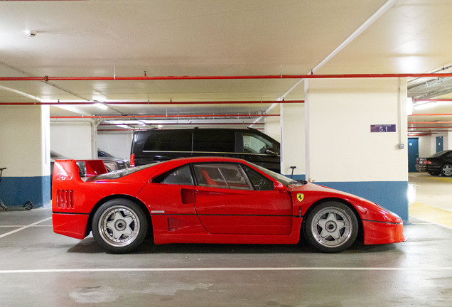 Ferrari F40