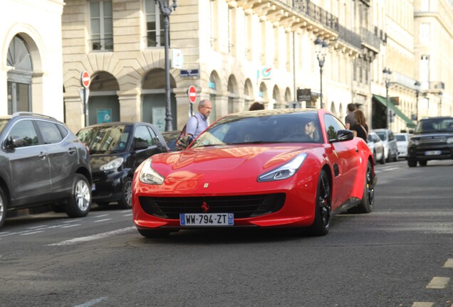 Ferrari GTC4Lusso