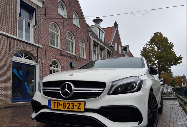 Mercedes-AMG A 45 W176 2015