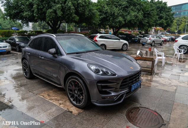 Porsche TechArt 95B Macan Turbo