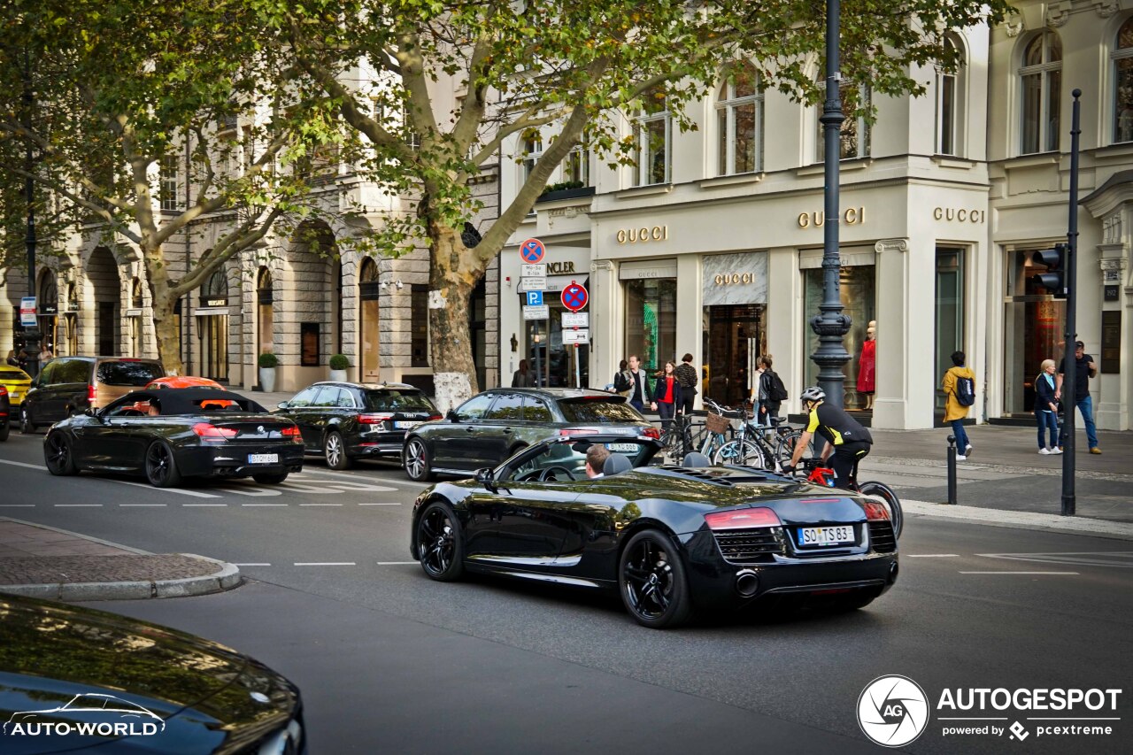 Audi R8 V10 Spyder 2013