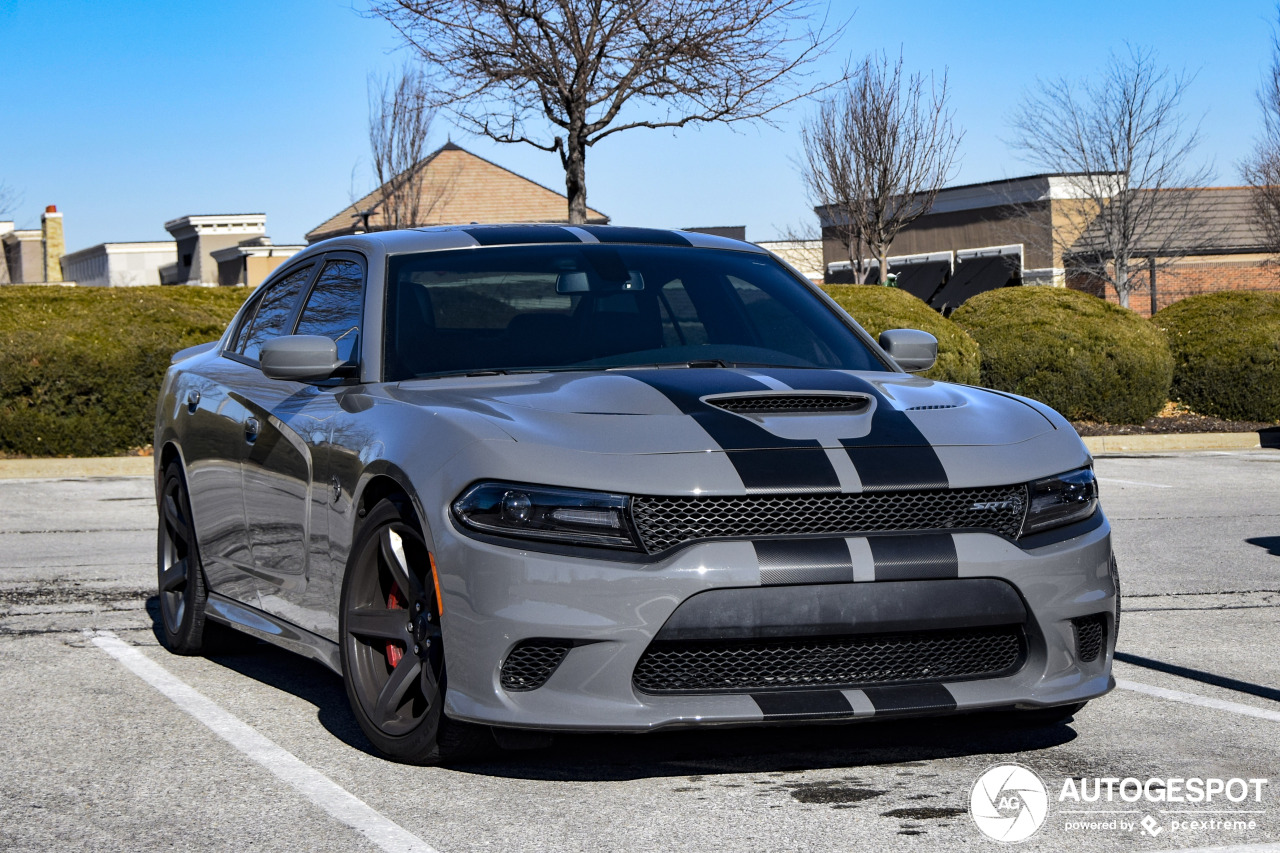 Dodge Charger SRT Hellcat